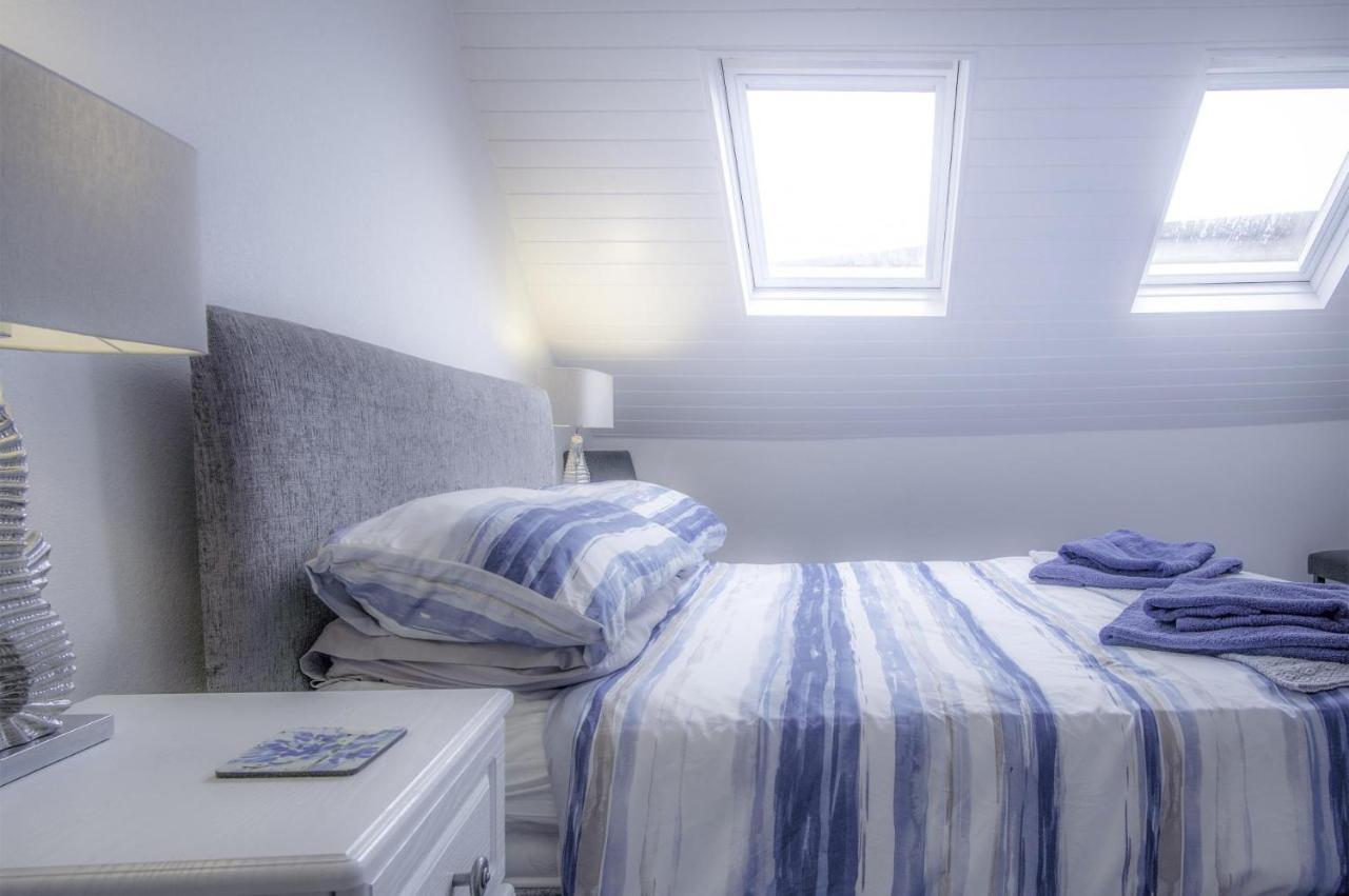 St Julians View - 1 Bedroom Apartment - تينبي المظهر الخارجي الصورة